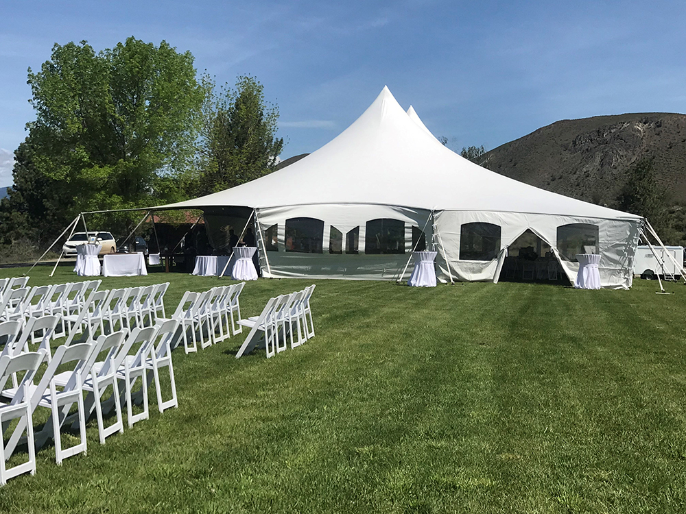 Commercial grade clearance tent